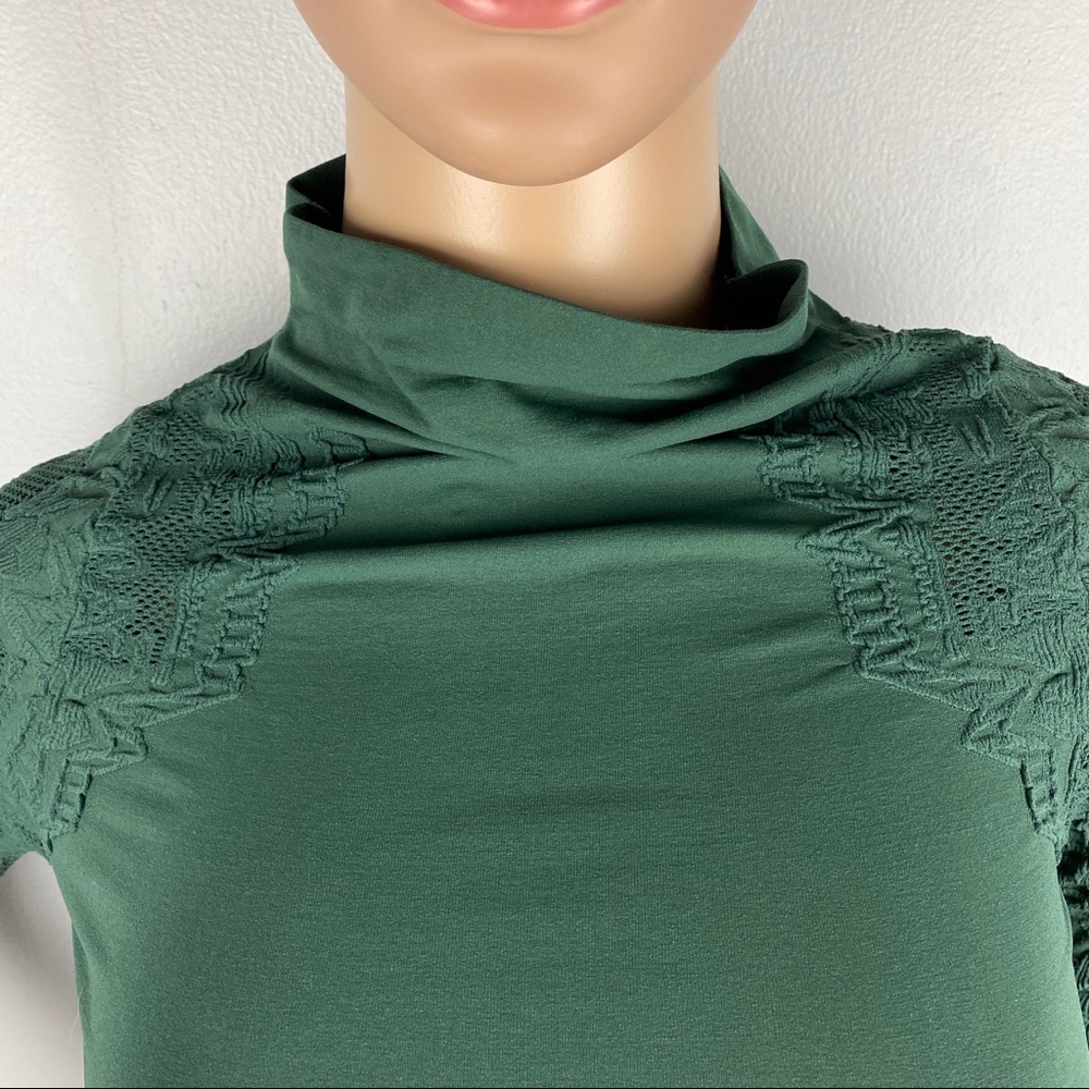 NEW FREE PEOPLE GREEN LONG SLEEVE MESH TOP - Picture 4 of 8